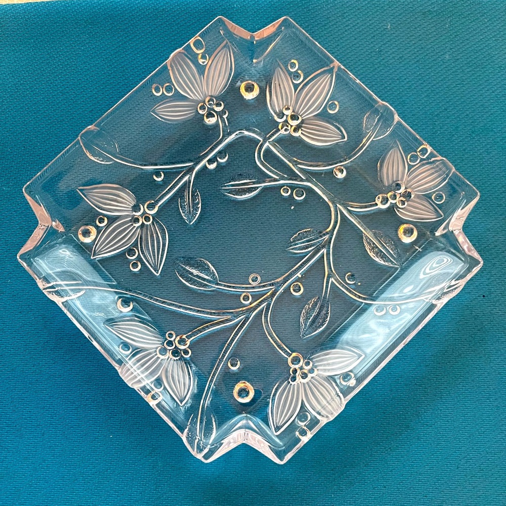 Small glass decorative plate